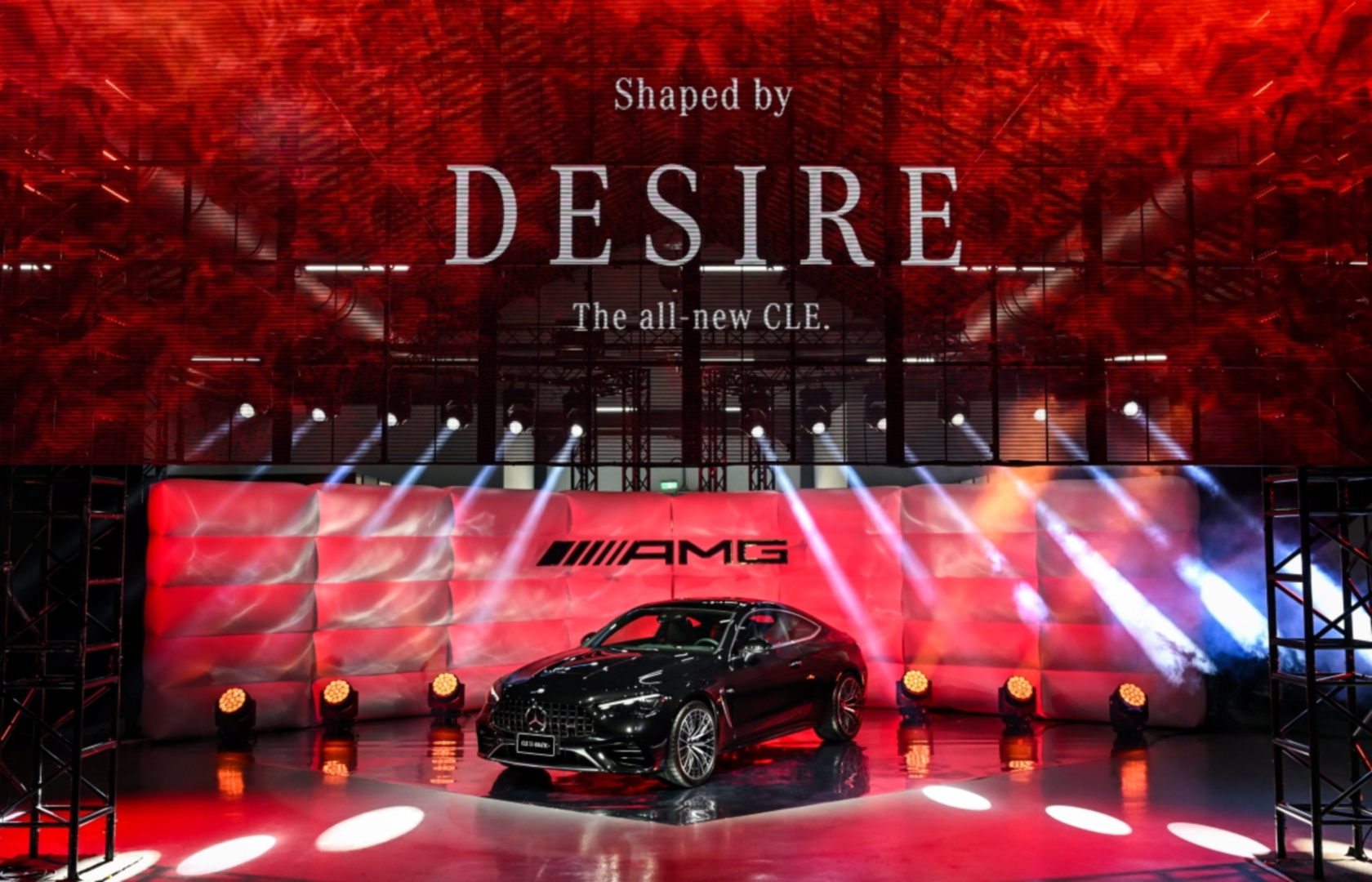 SMALL_圖七、Mercedes-AMG 地表最速家族最新成員 CLE 53 4MATIC+ Coupé 驚喜亮相
